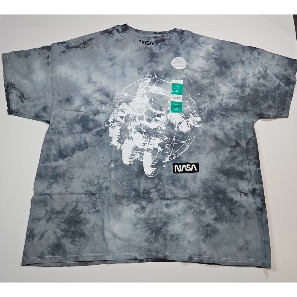 NASA Astronaut Graphic‎ Grey Tie Dye T Shirt Adult Size XL NWOT